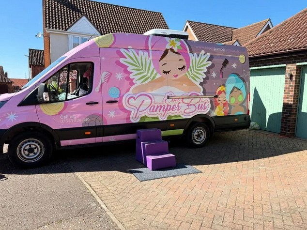 Pamper party moments with Essex Pamper Bus